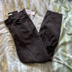 NWT PacSun Distressed Skinny Jeans